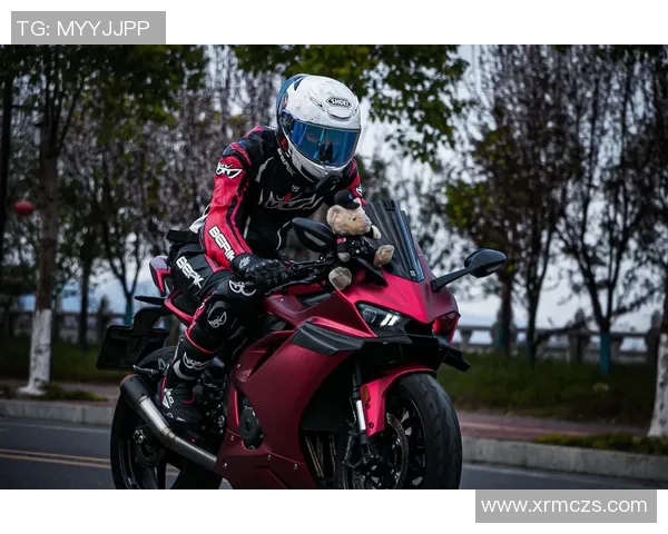 足球明星们的摩托车选择揭秘你知道他们骑的是什么吗